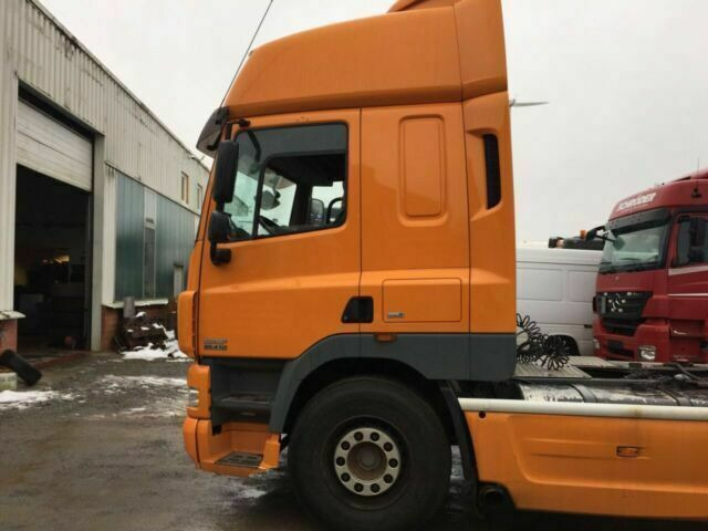 DAF CF85-410 G.Haus 2xBett ZF/Schalter 2-Kreishydr - Тягач: фото 2 DAF CF85-410 G.Haus 2xBett ZF/Schalter 2-Kreishydr - Тягач: фото 2