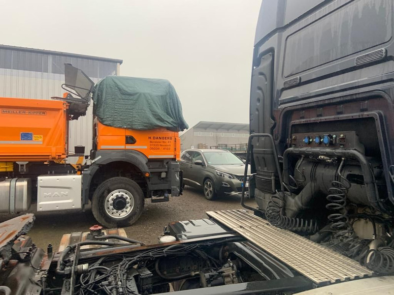 MAN TG-S 18.400PS 4x2 BLS - Тягач: фото 4 MAN TG-S 18.400PS 4x2 BLS - Тягач: фото 4