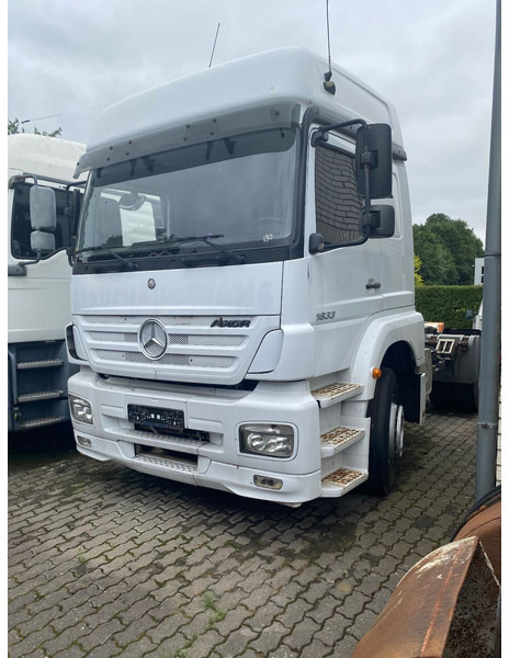 Mercedes-Benz 1833LS G.Haus/Hochdach - Тягач: фото 1 Mercedes-Benz 1833LS G.Haus/Hochdach - Тягач: фото 1