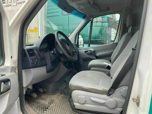 Volkswagen Crafter TDI Lang/Klima 3-Sitzer - Суцільнометалевий фургон: фото 4 Volkswagen Crafter TDI Lang/Klima 3-Sitzer - Суцільнометалевий фургон: фото 4