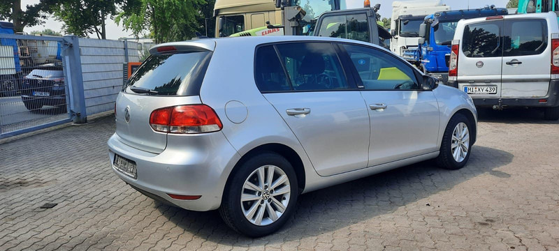 Volkswagen Golf - Легковий автомобіль: фото 3 Volkswagen Golf - Легковий автомобіль: фото 3
