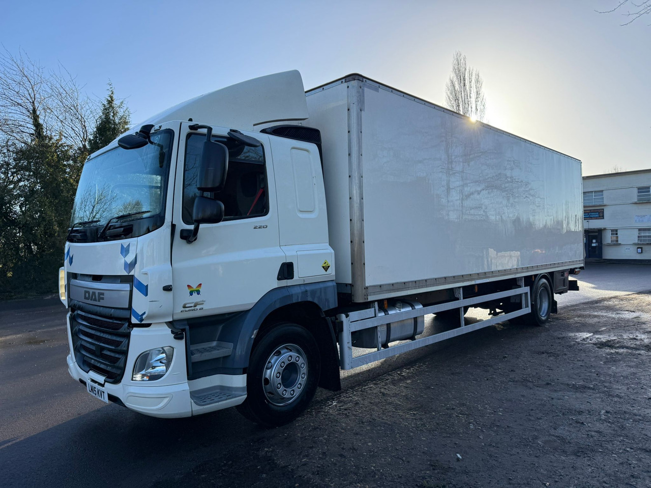 2015 DAF CF 220 Rigid Truck - Вантажівка з закритим кузовом: фото 2 2015 DAF CF 220 Rigid Truck - Вантажівка з закритим кузовом: фото 2