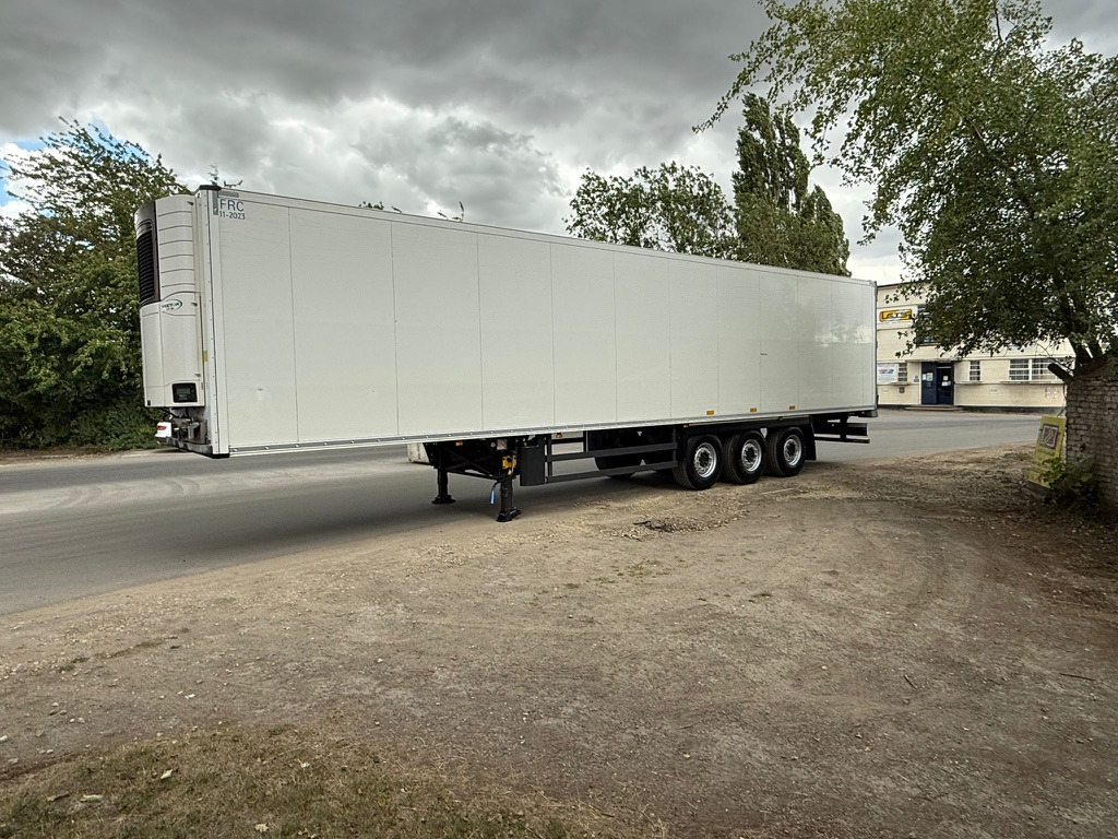 2017 Schmitz Cargobull Twin Evaporator Fridge Trailer - Рефрижератор напівпричіп: фото 4 2017 Schmitz Cargobull Twin Evaporator Fridge Trailer - Рефрижератор напівпричіп: фото 4
