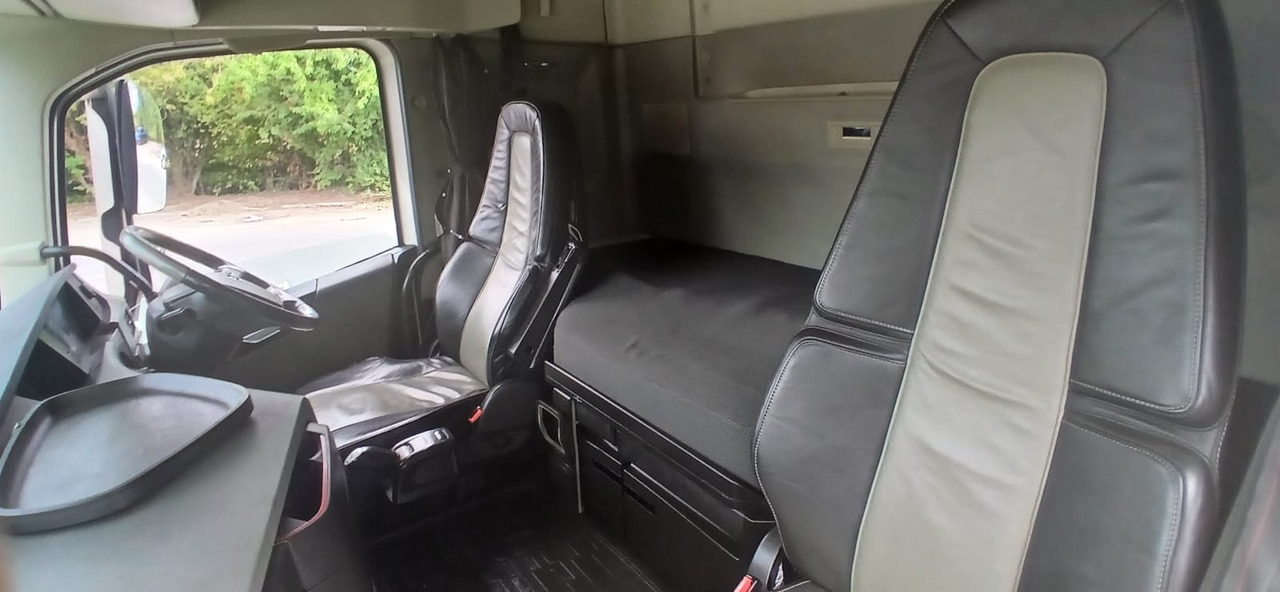 Тягач 2015 Volvo FH 500 Tractor Unit: фото 26 Тягач 2015 Volvo FH 500 Tractor Unit: фото 26