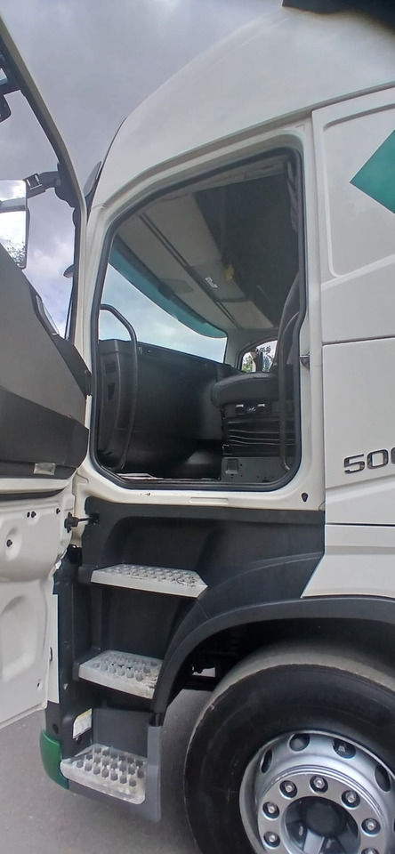 Тягач 2015 Volvo FH 500 Tractor Unit: фото 21 Тягач 2015 Volvo FH 500 Tractor Unit: фото 21