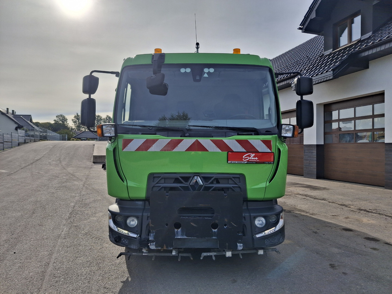 RENAULT D16 Polewaczka Karcher Straßenwaschanlage Euro 6 - Комунальна/ Спеціальна техніка: фото 2 RENAULT D16 Polewaczka Karcher Straßenwaschanlage Euro 6 - Комунальна/ Спеціальна техніка: фото 2