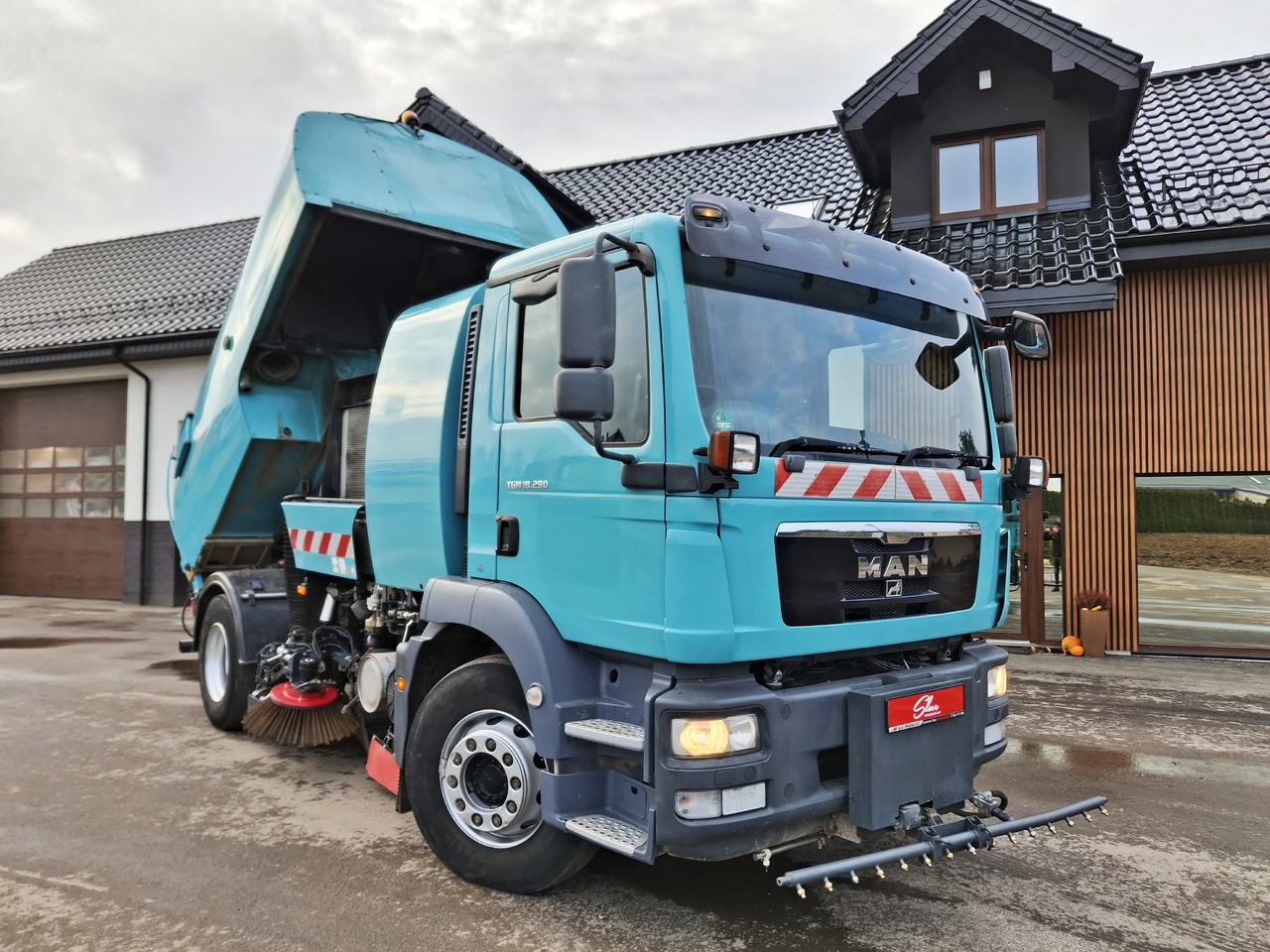 MAN 18.290 Zamiatarka Kehrmaschine BUCHER PM10 L/R Karcher - Підмітально-прибиральна машина: фото 5 MAN 18.290 Zamiatarka Kehrmaschine BUCHER PM10 L/R Karcher - Підмітально-прибиральна машина: фото 5