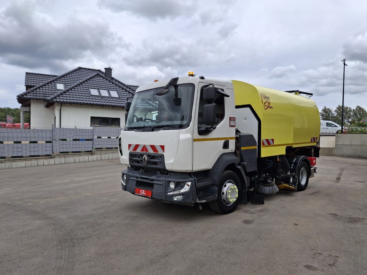 RENAULT D16 Zamiatarka Kehrmaschine SEMAT Zoeller FAUN Karcher Szczotki L/R Hydrostat Euro 6 PM10 Rura Do Liści - Підмітально-прибиральна машина: фото 3 RENAULT D16 Zamiatarka Kehrmaschine SEMAT Zoeller FAUN Karcher Szczotki L/R Hydrostat Euro 6 PM10 Rura Do Liści - Підмітально-прибиральна машина: фото 3