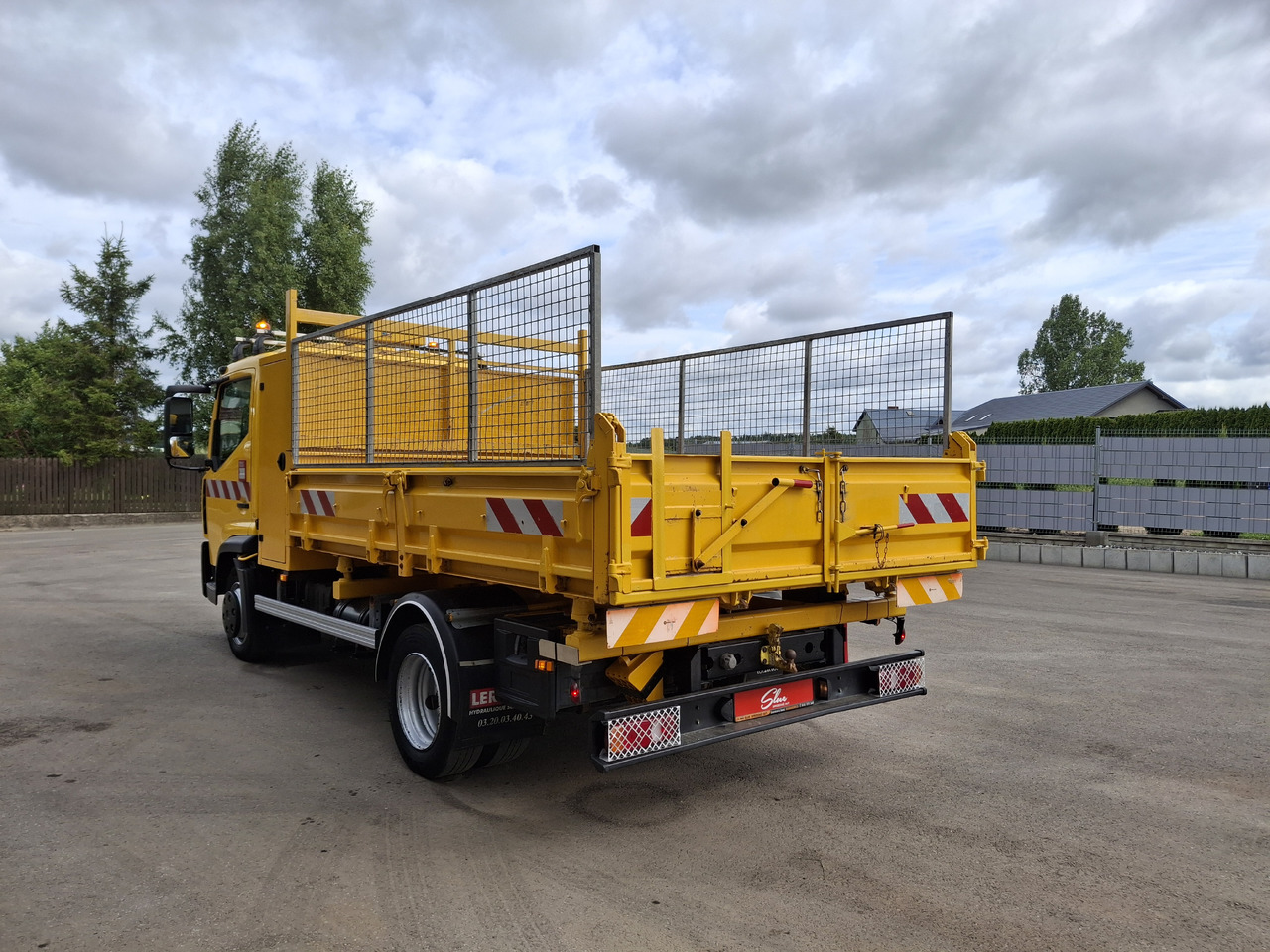 RENAULT D7.5 Wywrotka Kipper 3 Stronna 2015r 84 Tyś KM - Самоскид вантажівка: фото 3 RENAULT D7.5 Wywrotka Kipper 3 Stronna 2015r 84 Tyś KM - Самоскид вантажівка: фото 3