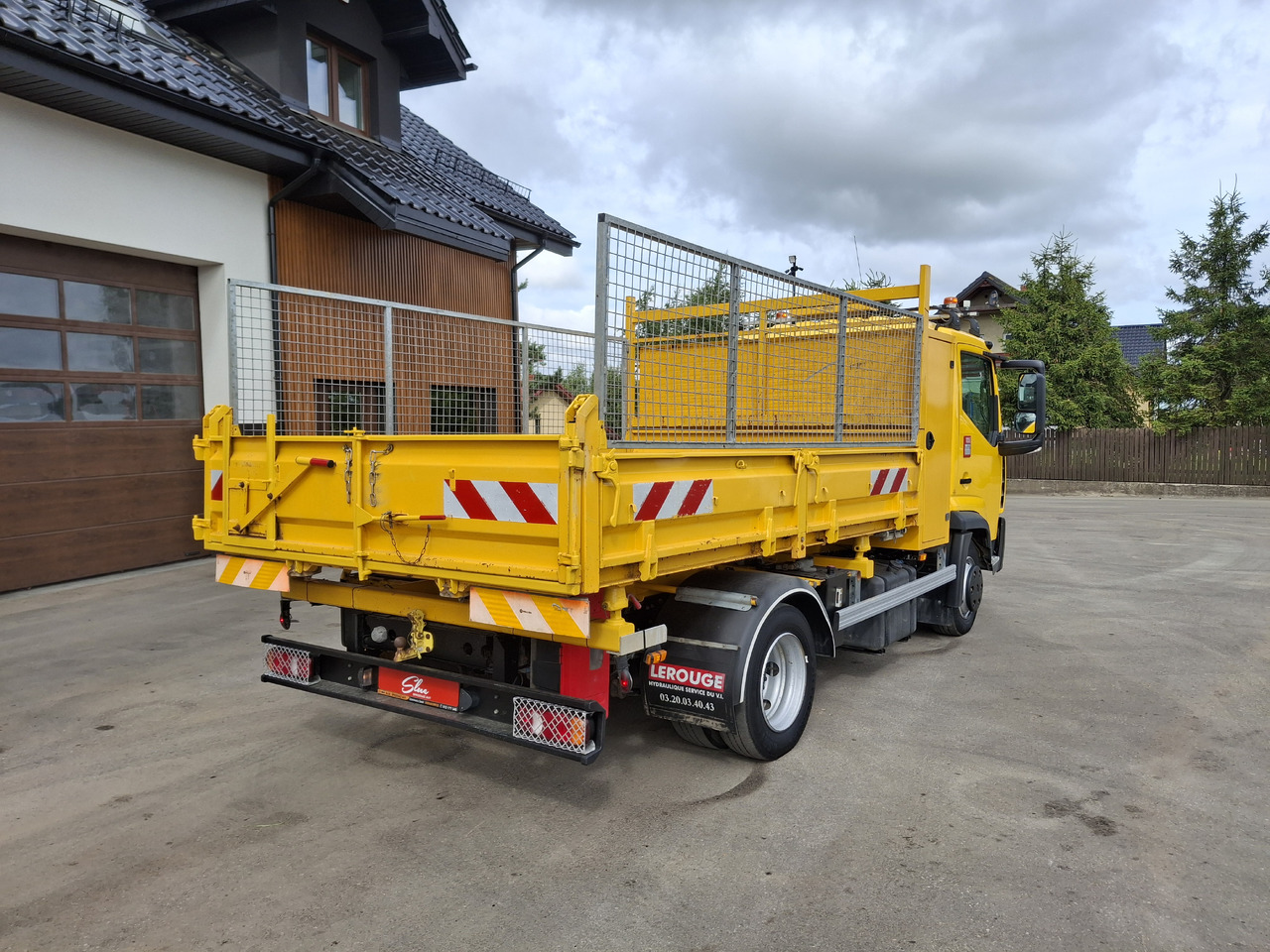 RENAULT D7.5 Wywrotka Kipper 3 Stronna 2015r 84 Tyś KM - Самоскид вантажівка: фото 5 RENAULT D7.5 Wywrotka Kipper 3 Stronna 2015r 84 Tyś KM - Самоскид вантажівка: фото 5