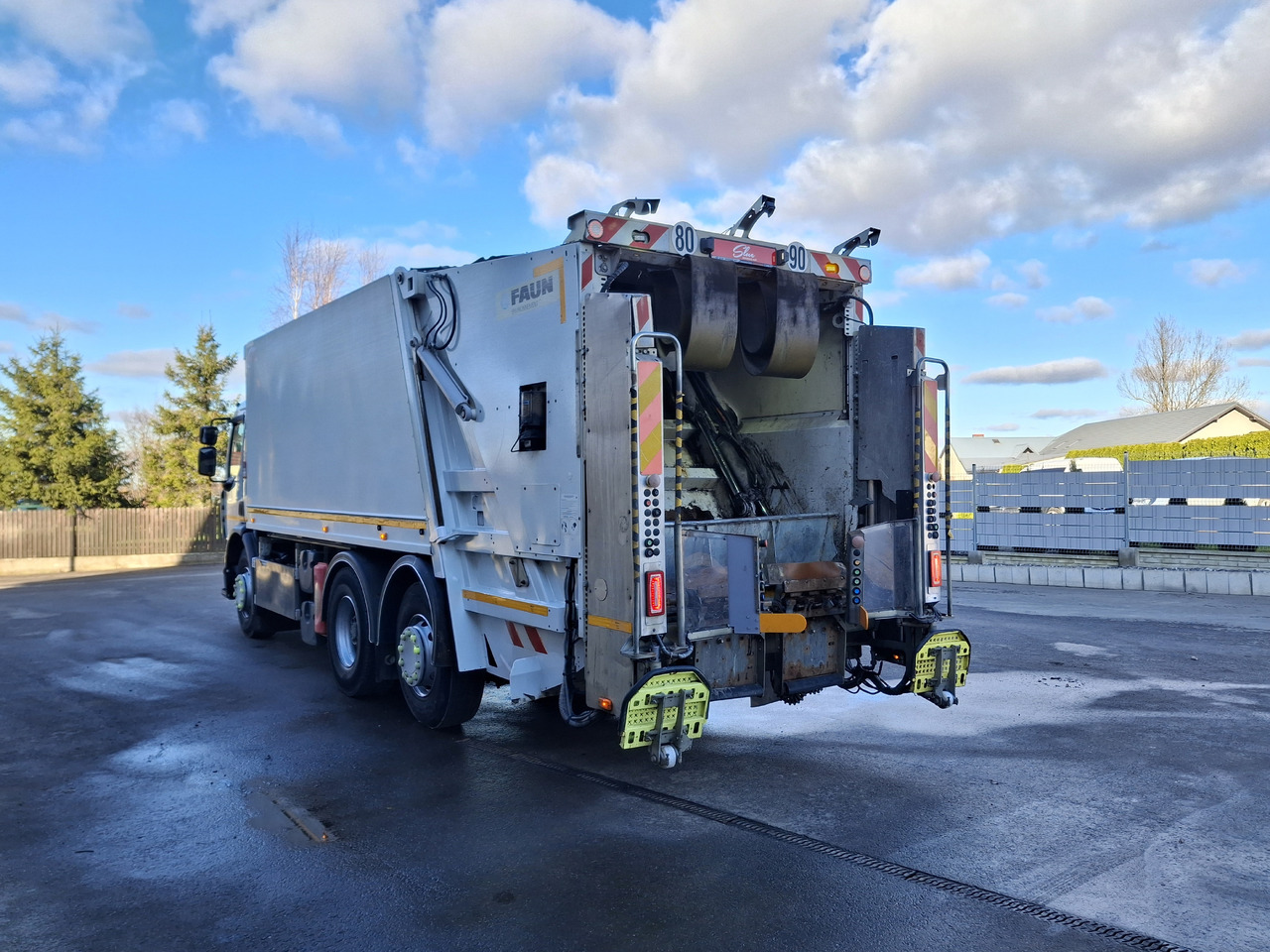 Renault D26 Śmieciarka Mullwagen Environnement VR5 LEV Euro 6 - Сміттєвози: фото 3 Renault D26 Śmieciarka Mullwagen Environnement VR5 LEV Euro 6 - Сміттєвози: фото 3