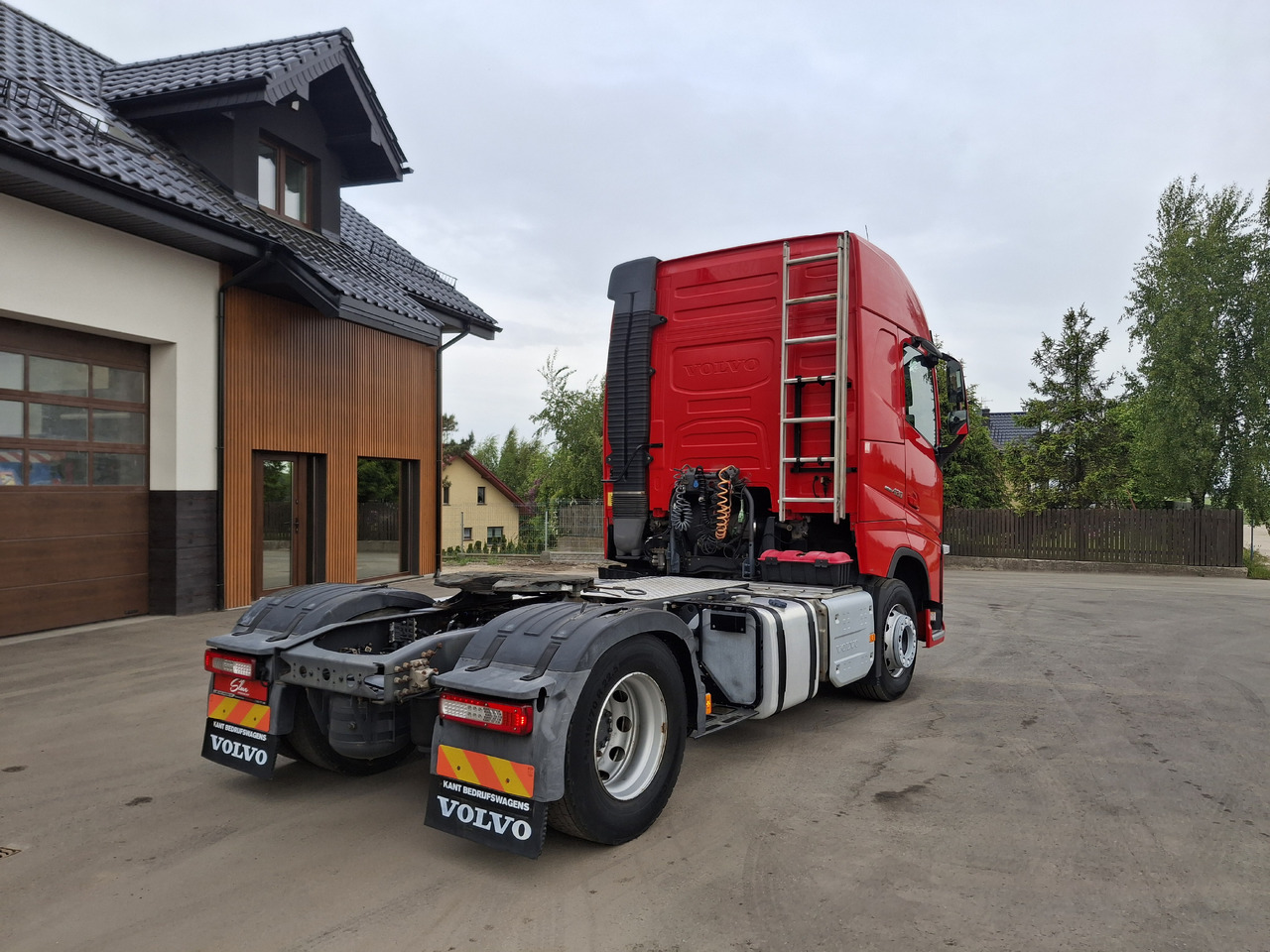 VOLVO FH 420 ADR Sattelzugmaschine Euro 6 Ciągnik Siodłowy Automat Światła LED - Тягач: фото 5 VOLVO FH 420 ADR Sattelzugmaschine Euro 6 Ciągnik Siodłowy Automat Światła LED - Тягач: фото 5