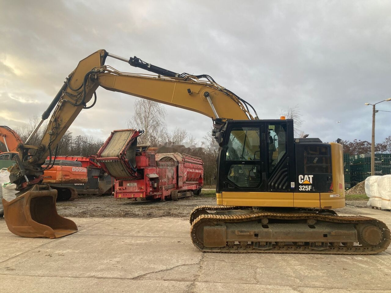 Caterpillar 325 F LCR Rototylt - Гусеничний екскаватор: фото 1 Caterpillar 325 F LCR Rototylt - Гусеничний екскаватор: фото 1