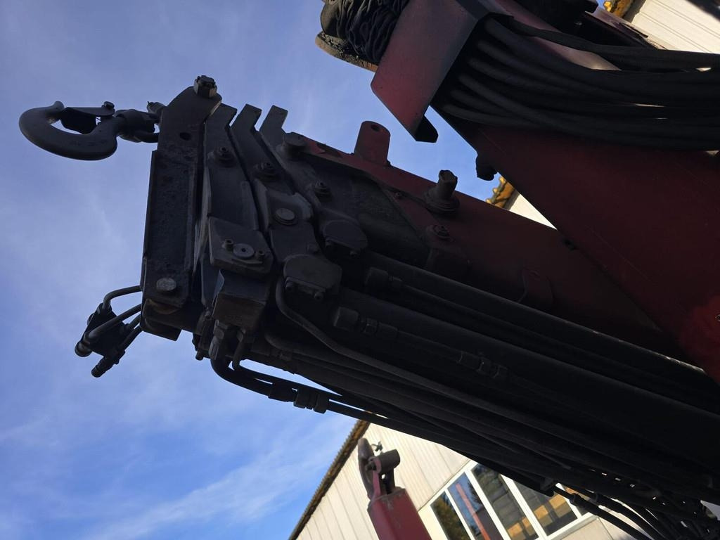 Volvo FM12 420 8X2 HMF 2220 K4 - Гаковий мультиліфт вантажівка: фото 5 Volvo FM12 420 8X2 HMF 2220 K4 - Гаковий мультиліфт вантажівка: фото 5