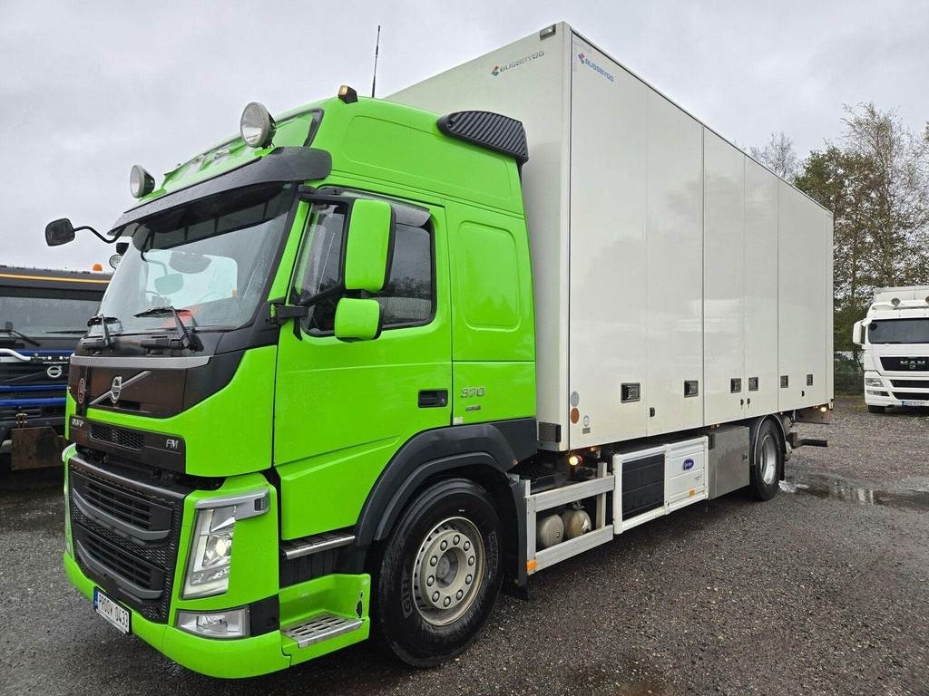 Volvo FM370 4X2 CARRIER 1150 SIDEOPENING - Рефрижератор вантажівка: фото 4 Volvo FM370 4X2 CARRIER 1150 SIDEOPENING - Рефрижератор вантажівка: фото 4