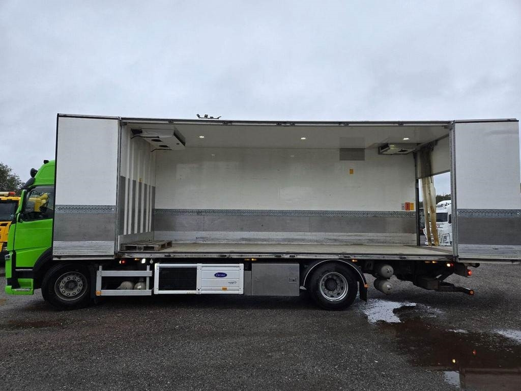Volvo FM370 4X2 CARRIER 1150 SIDEOPENING - Рефрижератор вантажівка: фото 2 Volvo FM370 4X2 CARRIER 1150 SIDEOPENING - Рефрижератор вантажівка: фото 2