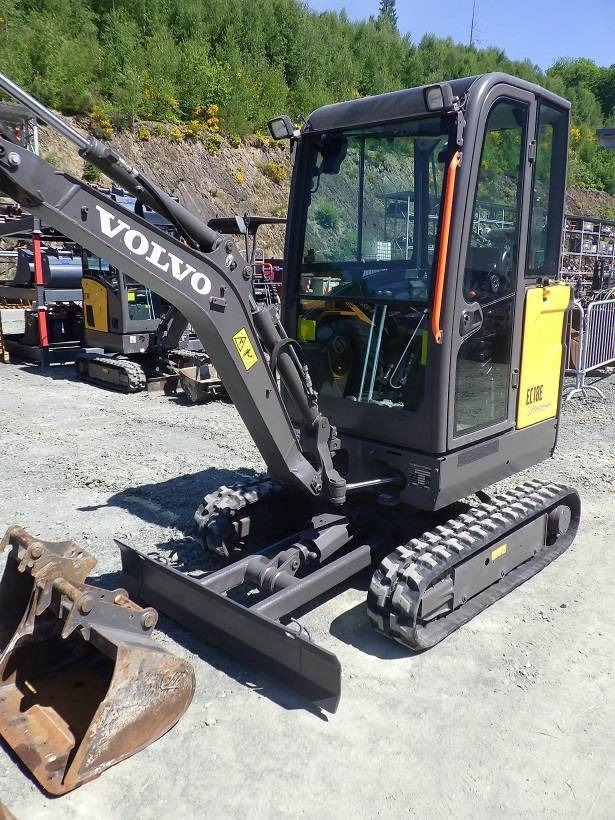 Volvo EC 18 E - Міні-екскаватор: фото 2 Volvo EC 18 E - Міні-екскаватор: фото 2