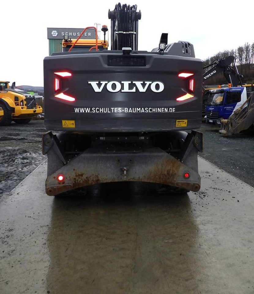 Колісний екскаватор Volvo EW 180 E: фото 6