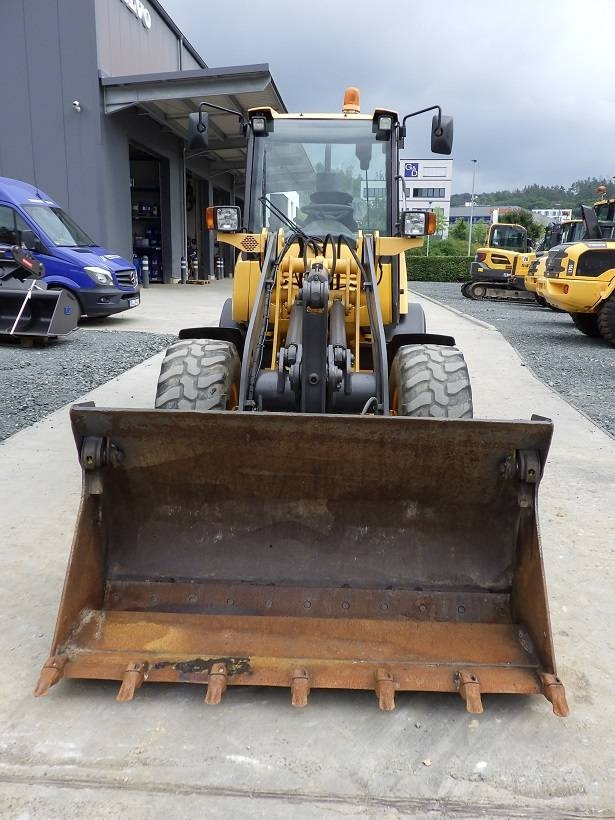 Volvo L 25 F - Колісний навантажувач: фото 2 Volvo L 25 F - Колісний навантажувач: фото 2