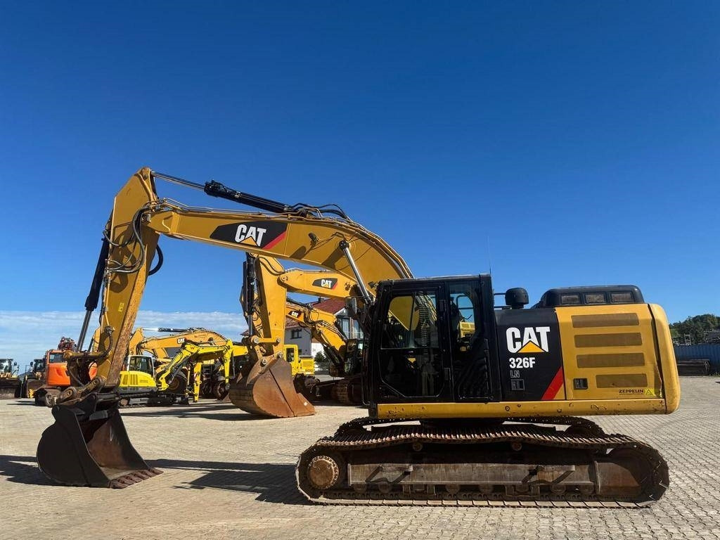 CAT 326 F LN - Гусеничний екскаватор: фото 2 CAT 326 F LN - Гусеничний екскаватор: фото 2