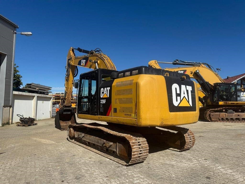 CAT 326 F LN - Гусеничний екскаватор: фото 3 CAT 326 F LN - Гусеничний екскаватор: фото 3