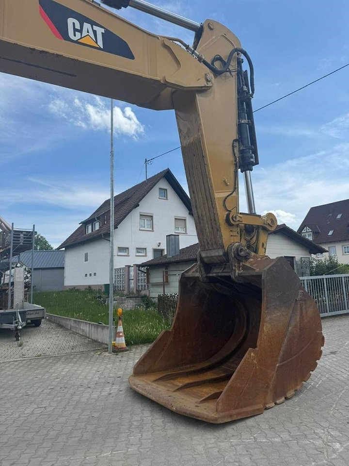 Гусеничний екскаватор CAT 390 F L ME: фото 8 Гусеничний екскаватор CAT 390 F L ME: фото 8