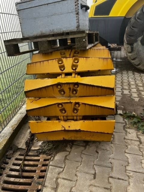 CAT Ketten für Dozer D5 / D4 - Бульдозер: фото 1 CAT Ketten für Dozer D5 / D4 - Бульдозер: фото 1