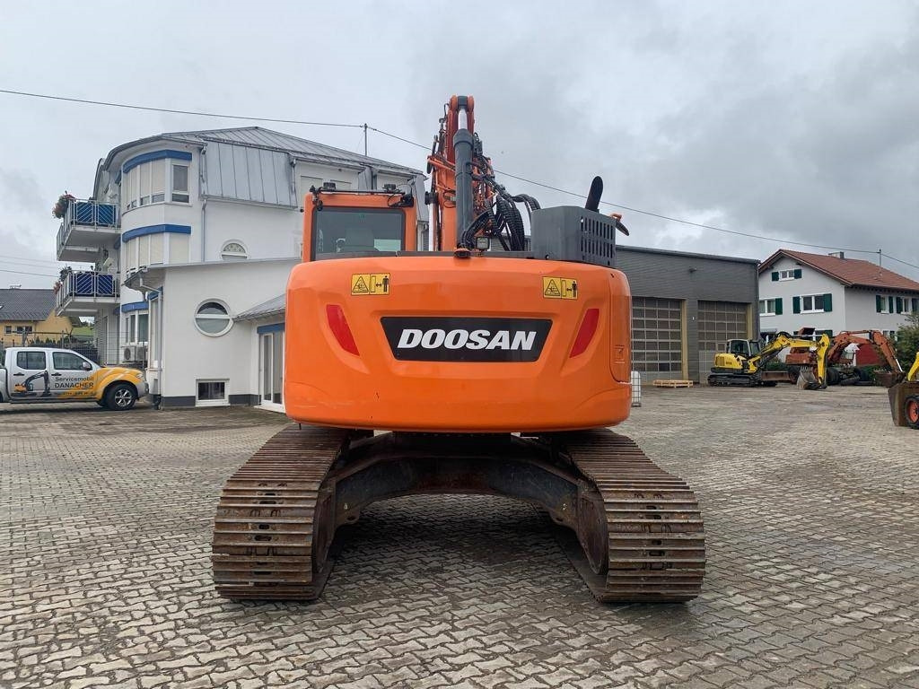 Doosan DX 235 LCR-5 - Гусеничний екскаватор: фото 4 Doosan DX 235 LCR-5 - Гусеничний екскаватор: фото 4