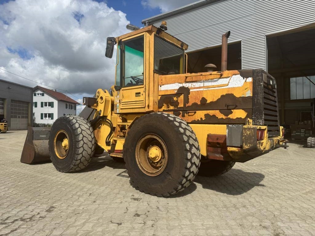 Volvo L 70 C - Колісний навантажувач: фото 2 Volvo L 70 C - Колісний навантажувач: фото 2