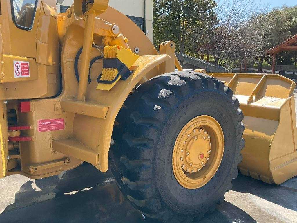 CAT 966C - Колісний навантажувач: фото 4 CAT 966C - Колісний навантажувач: фото 4