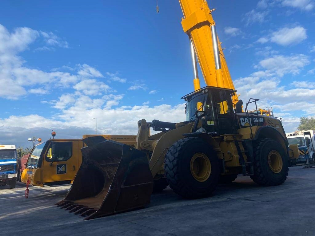 CAT 966M XE - Колісний навантажувач: фото 4 CAT 966M XE - Колісний навантажувач: фото 4