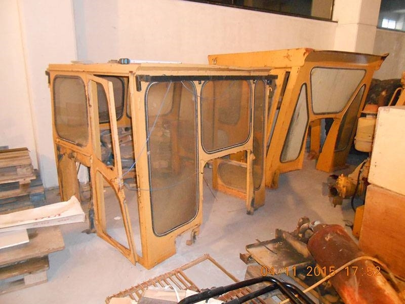 CAT CABIN FOR CATERPILLAR D7G/F/E - Кабіна в категорії Будівельна техніка: фото 1 CAT CABIN FOR CATERPILLAR D7G/F/E - Кабіна в категорії Будівельна техніка: фото 1