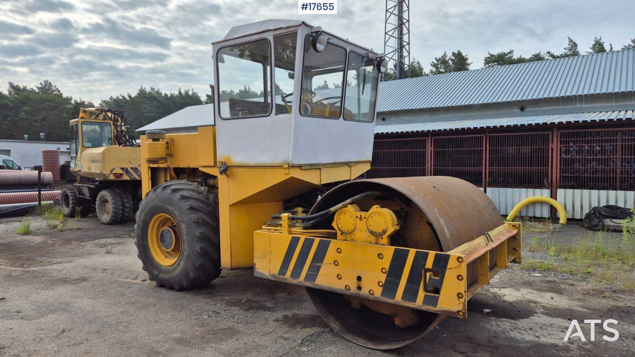 1990 Stavostroj VV 111 - Компактор: фото 1 1990 Stavostroj VV 111 - Компактор: фото 1