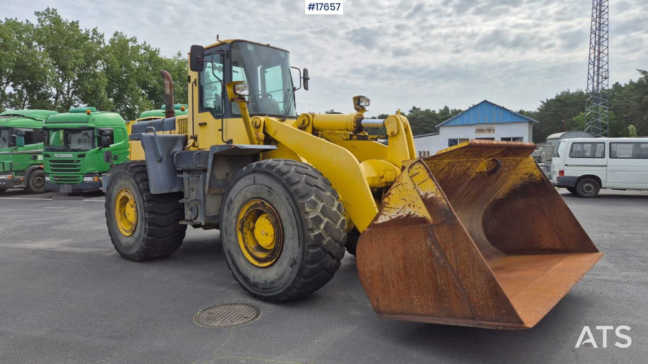 2000 Komatsu WA420-3H - Колісний навантажувач: фото 4 2000 Komatsu WA420-3H - Колісний навантажувач: фото 4