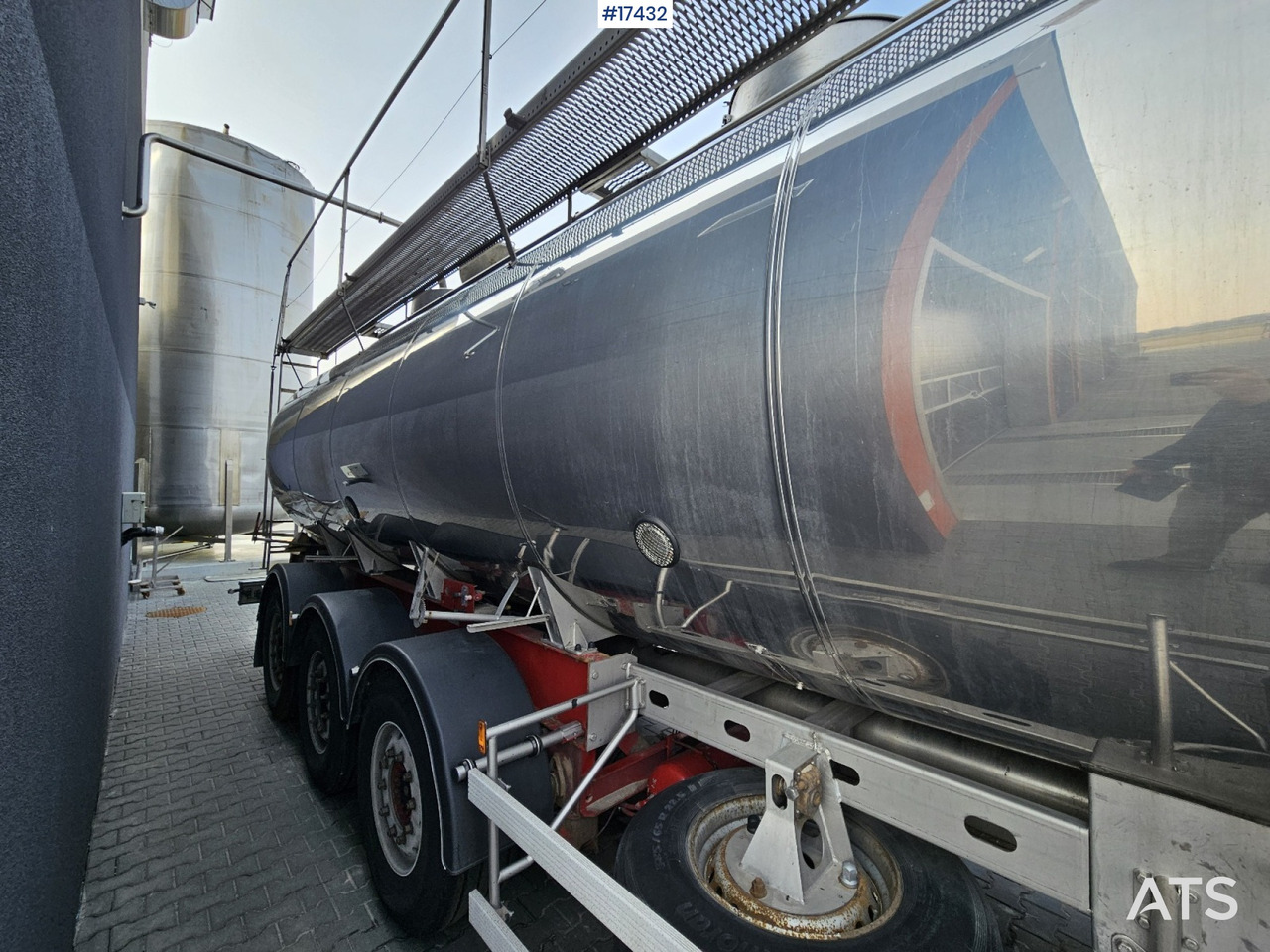 2006 Magyar SR34 food tanker - Напівпричіп цистерна: фото 4 2006 Magyar SR34 food tanker - Напівпричіп цистерна: фото 4