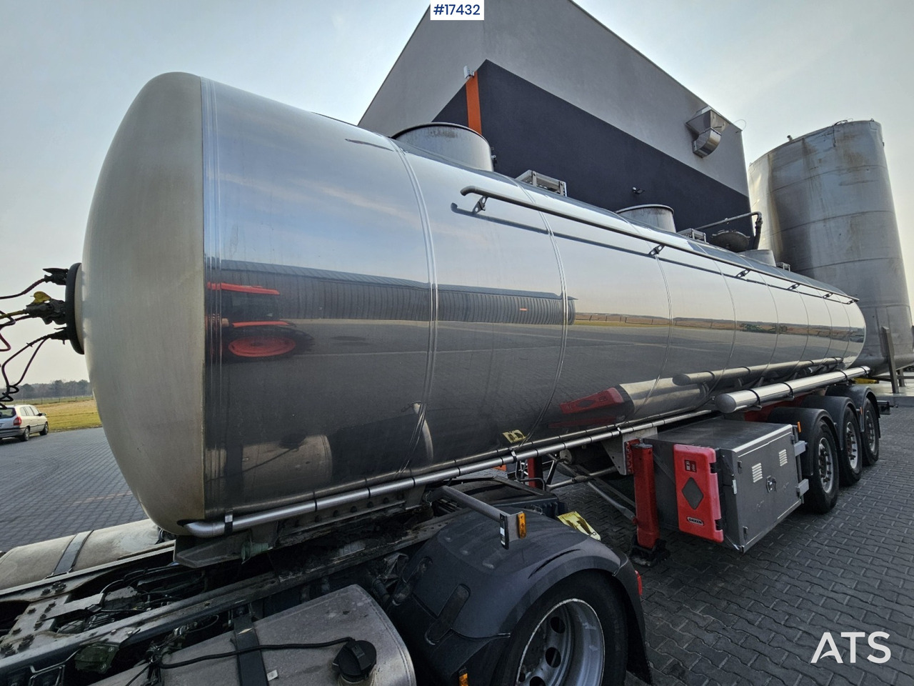 2006 Magyar SR34 food tanker - Напівпричіп цистерна: фото 3 2006 Magyar SR34 food tanker - Напівпричіп цистерна: фото 3