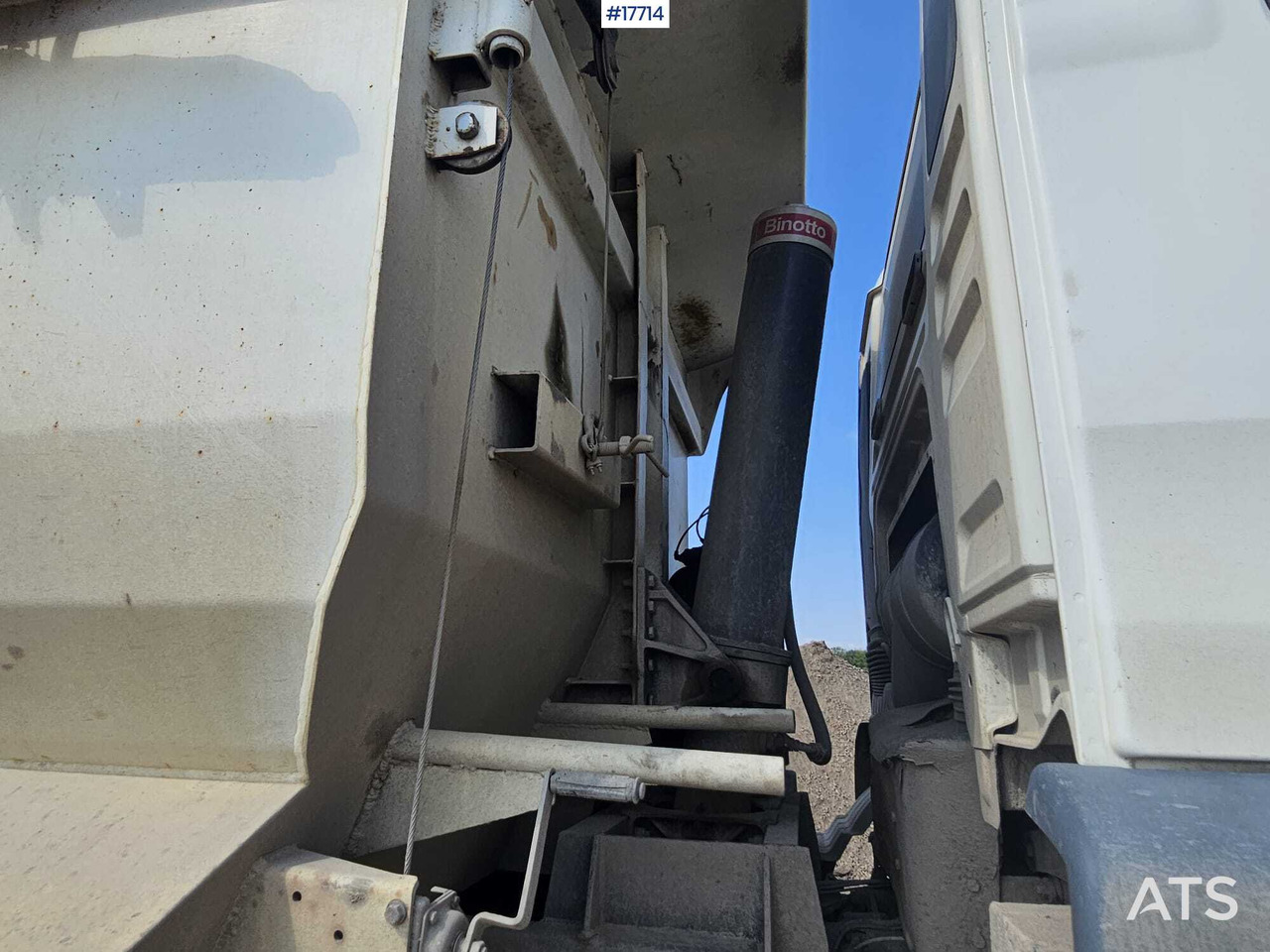 Самоскид вантажівка 2009 MAN TGS 41.440: фото 18