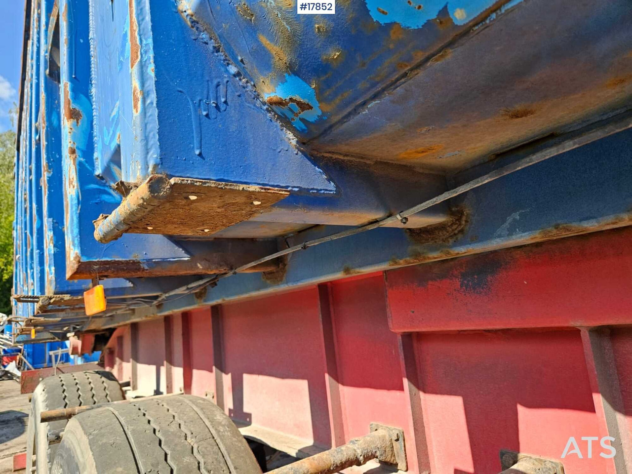 Самоскид напівпричіп 2009 Naczepa ciężarowa wywrotka Invepe SR 8: фото 14 Самоскид напівпричіп 2009 Naczepa ciężarowa wywrotka Invepe SR 8: фото 14