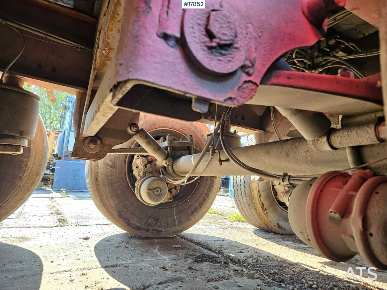 Самоскид напівпричіп 2009 Naczepa ciężarowa wywrotka Invepe SR 8: фото 19 Самоскид напівпричіп 2009 Naczepa ciężarowa wywrotka Invepe SR 8: фото 19