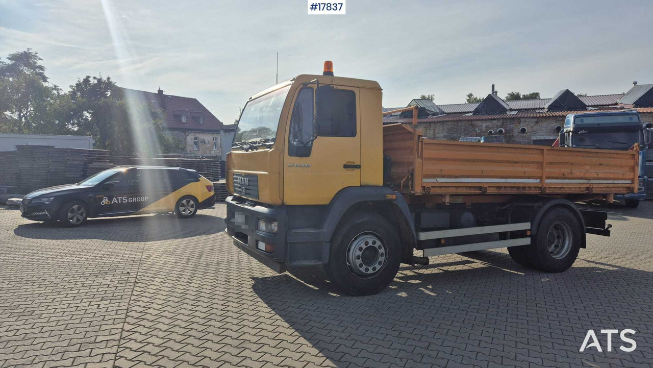 Tipper MAN 18.225 LC (2003) - Самоскид вантажівка: фото 5 Tipper MAN 18.225 LC (2003) - Самоскид вантажівка: фото 5