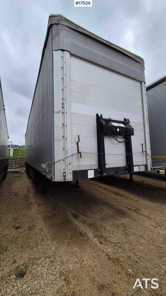 Truck Semi-trailer SCHWARZMULLER S1 (2014) - Тентований напівпричіп: фото 3 Truck Semi-trailer SCHWARZMULLER S1 (2014) - Тентований напівпричіп: фото 3