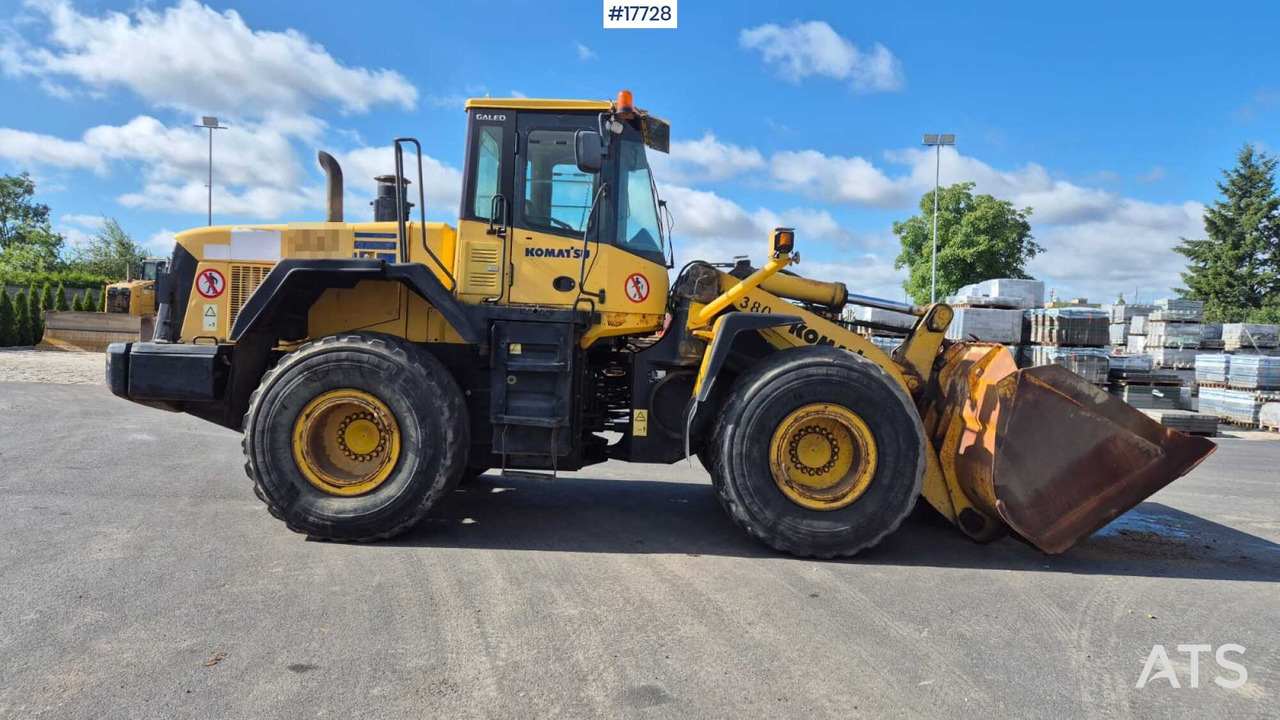 Wheel loader KOMATSU WA380-5H (2004) - Колісний навантажувач: фото 2 Wheel loader KOMATSU WA380-5H (2004) - Колісний навантажувач: фото 2