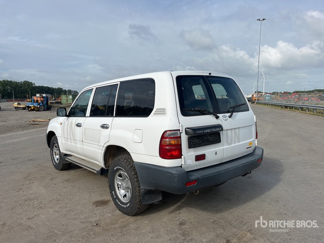 1999 Toyota Land Cruiser HZJ105L-GCMRS SUV - Позашляховик: фото 1 1999 Toyota Land Cruiser HZJ105L-GCMRS SUV - Позашляховик: фото 1