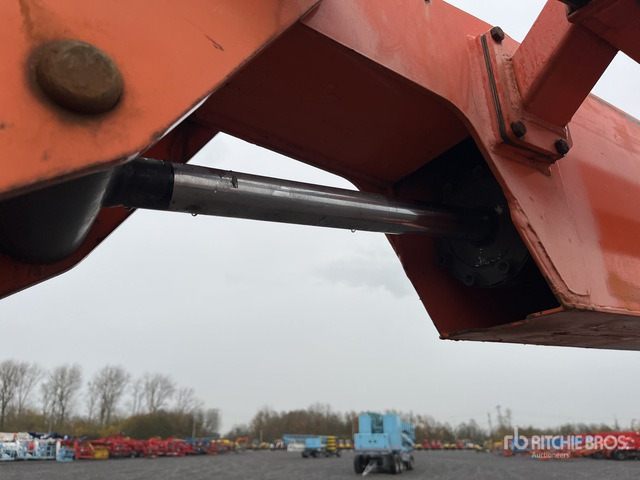 2006 JLG 860SJ 4WD Diesel Telescopic Boom Lift - Телескопічний підйомник: фото 5 2006 JLG 860SJ 4WD Diesel Telescopic Boom Lift - Телескопічний підйомник: фото 5