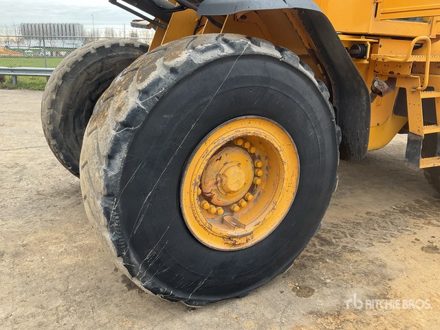 2006 Volvo L120E Wheel Loader - Колісний навантажувач: фото 4 2006 Volvo L120E Wheel Loader - Колісний навантажувач: фото 4
