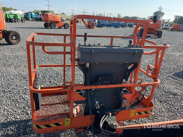 2008 JLG 660SJ 4WD Diesel Telescopic Boom Lift - Косарка-подрібнювач/ Мульчер: фото 5 2008 JLG 660SJ 4WD Diesel Telescopic Boom Lift - Косарка-подрібнювач/ Мульчер: фото 5