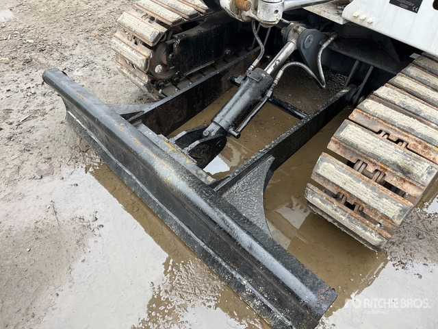 2009 Bobcat 331G Tracked Excavator - Гусеничний екскаватор: фото 4 2009 Bobcat 331G Tracked Excavator - Гусеничний екскаватор: фото 4