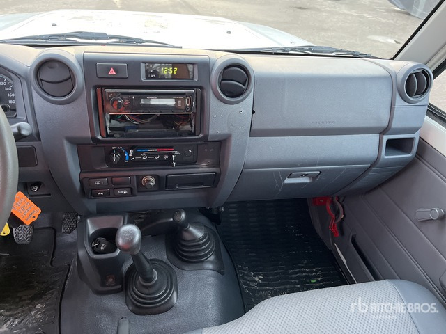 2018 Toyota Land Cruiser 4WD SUV - Позашляховик: фото 4 2018 Toyota Land Cruiser 4WD SUV - Позашляховик: фото 4