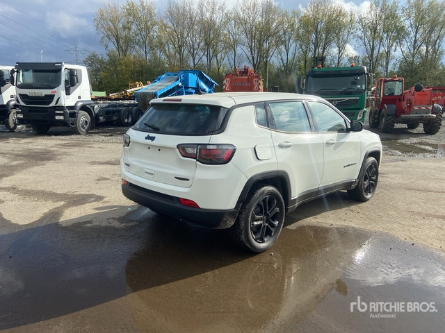 2022 Jeep Compass Longitude 4WD Hybrid (Unused) SUV - Позашляховик: фото 4 2022 Jeep Compass Longitude 4WD Hybrid (Unused) SUV - Позашляховик: фото 4