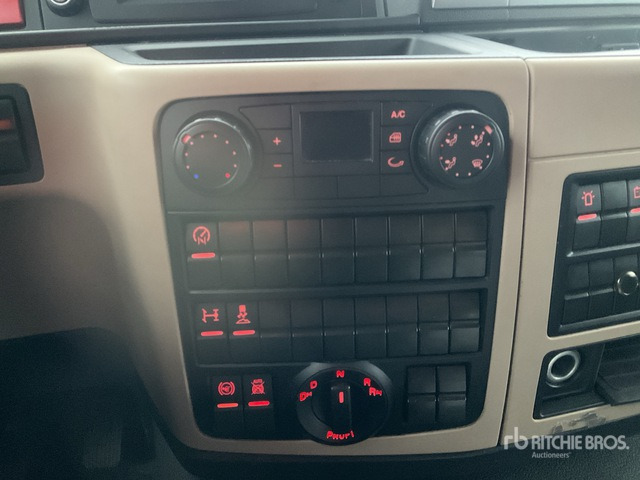 2020 M.A.N. TGS19.400 S/A Day Cab Truck Tractor - Тягач: фото 4 2020 M.A.N. TGS19.400 S/A Day Cab Truck Tractor - Тягач: фото 4